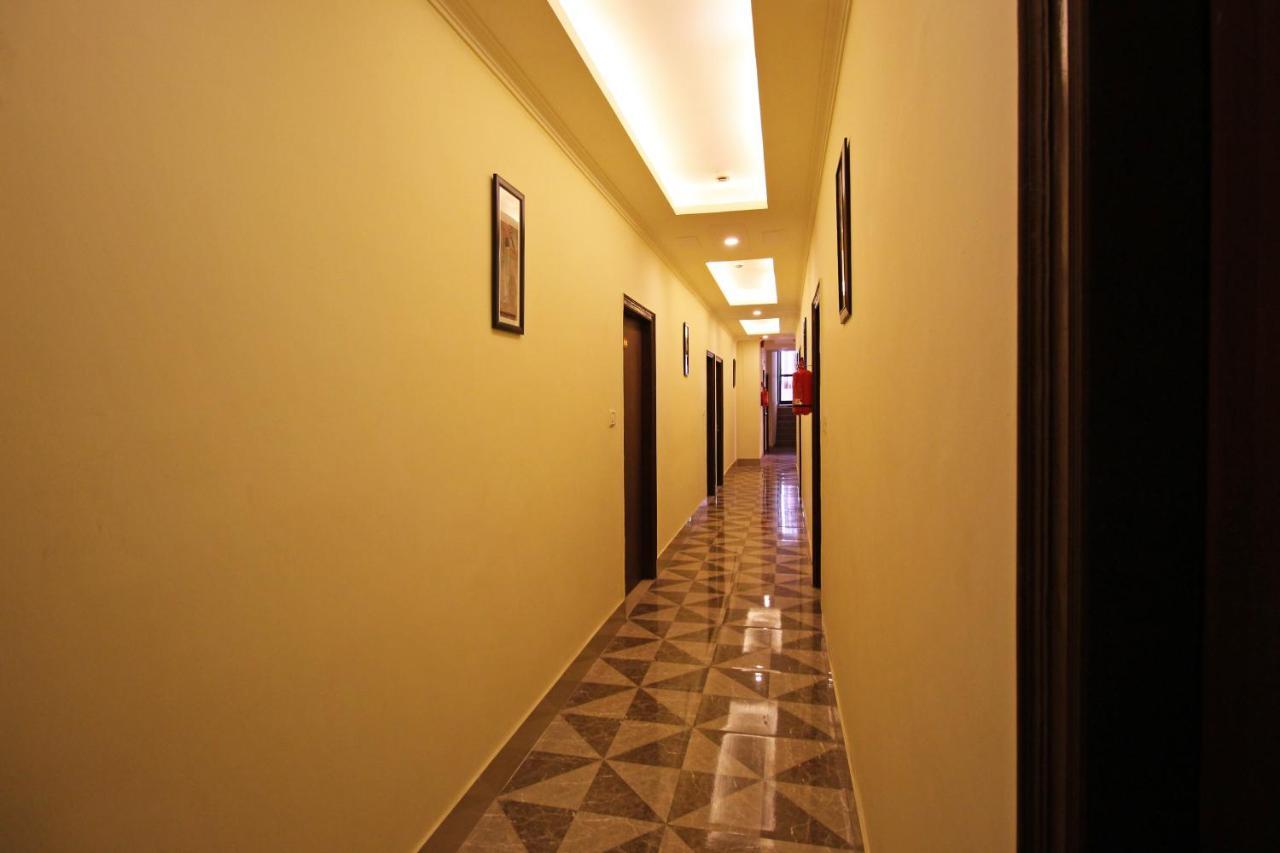 Oyo 5424 Pushpanjali Residency Ξενοδοχείο Ντεχραντούν Εξωτερικό φωτογραφία